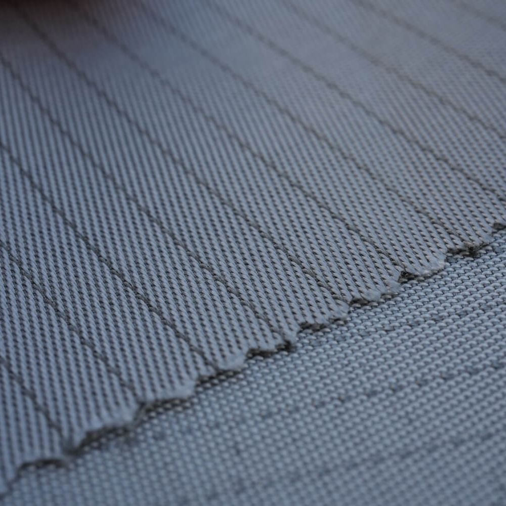 Metallized Fabric Barrier130S